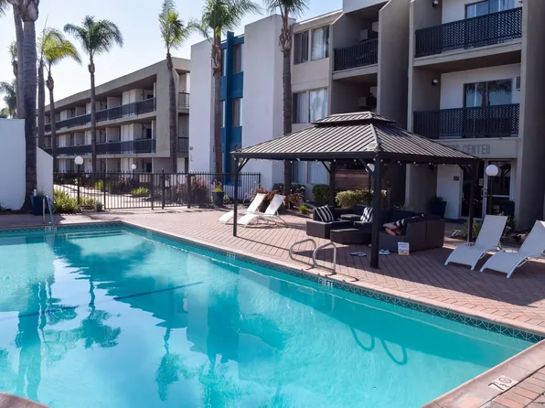 Azul Apartments
