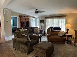 102 Dusty Ln, Grindstone, PA 15442