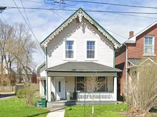86 Division St, Kingston, ON K7L 3L9