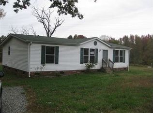 211 Regina Dr, Thomasville, NC 27360