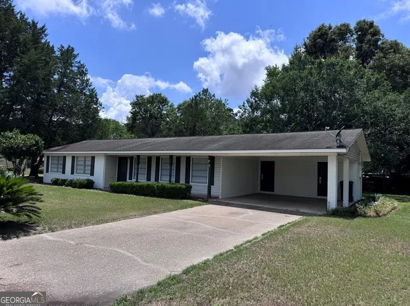 12 Park Ave, Hazlehurst, GA 31539