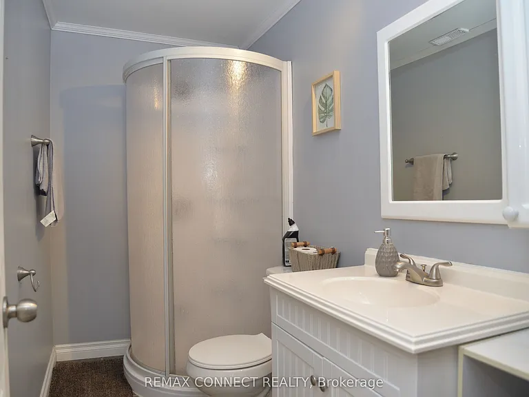 338 Homestead Ct — Photo 5