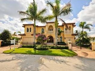 808 Dover St, Boca Raton, FL 33487