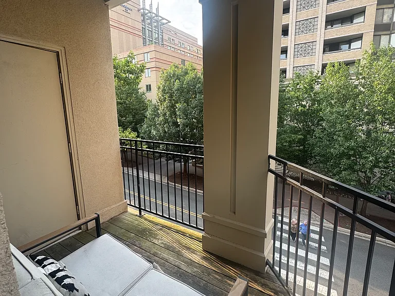 2310 14th St N #207 — Photo 9