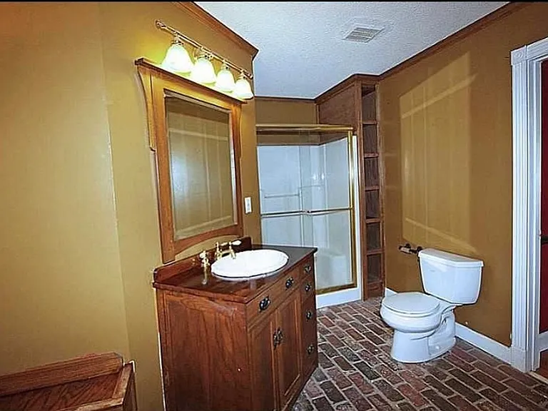 2174 Dresden Grn NW — Photo 15