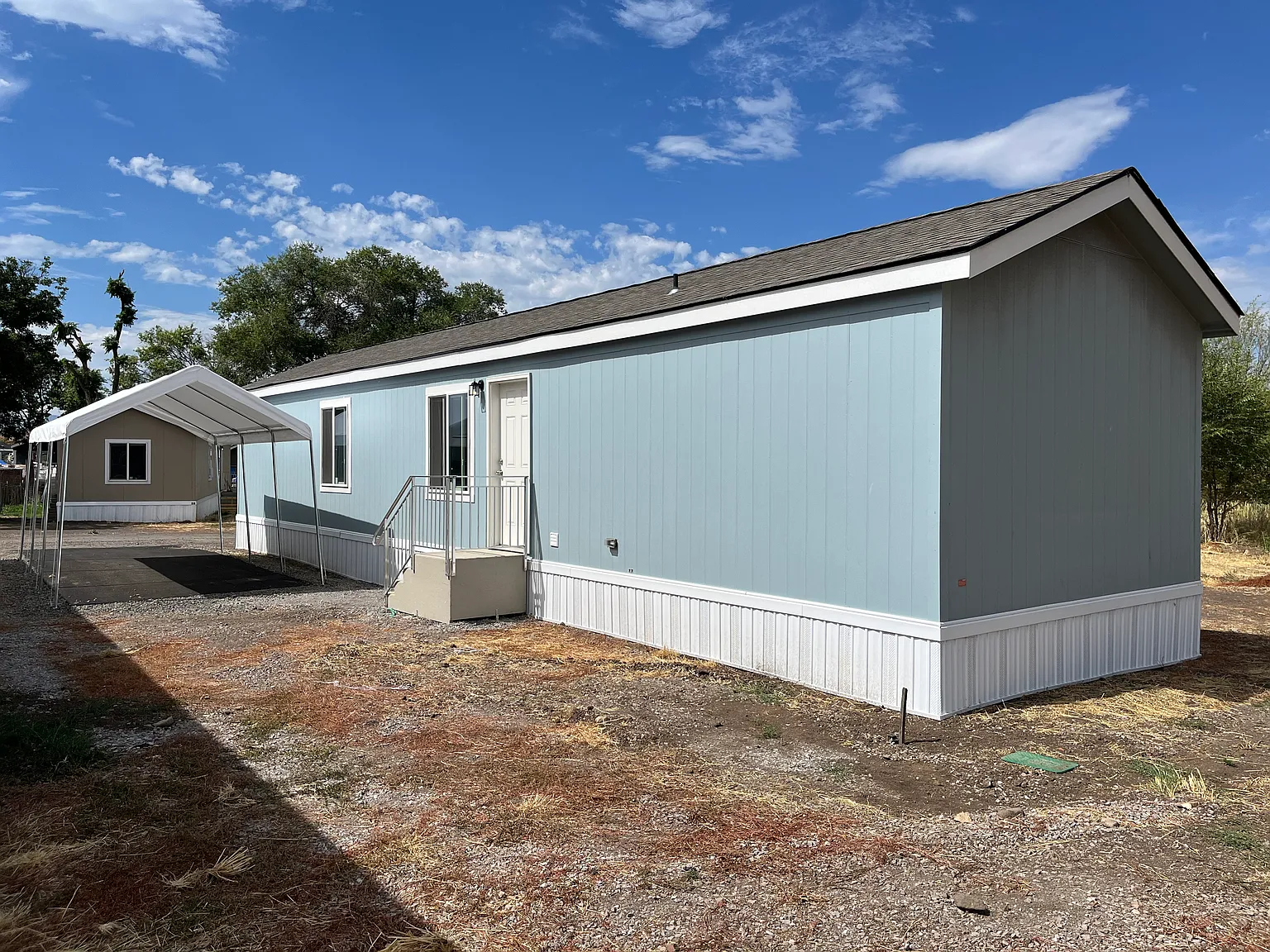 2 bed, 780 sqft, $1,050 — Photo 3