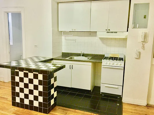Rented by The Find NY | media 20