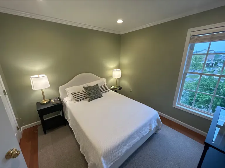 618 Arbor Ct — Photo 9