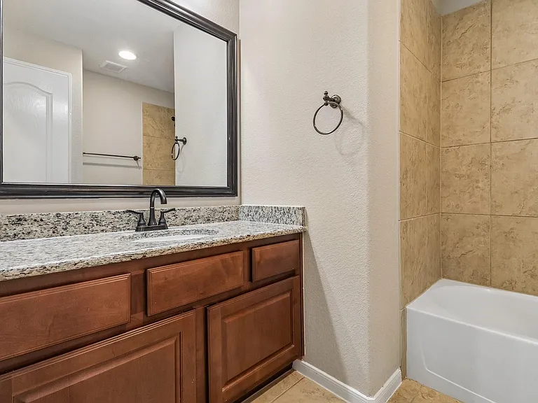 15 Verdin Pl — Photo 33
