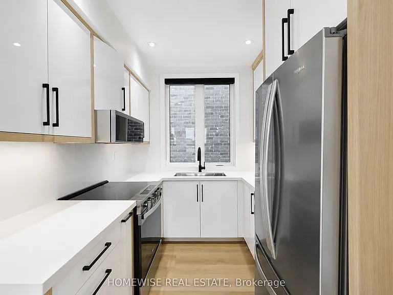 159 Locksley Ave #4 — Photo 1