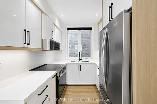 159 Locksley Ave Photo 1