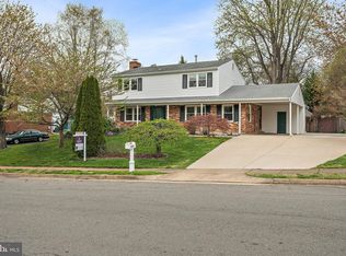 8821 Fort Dr, Manassas, VA 20110