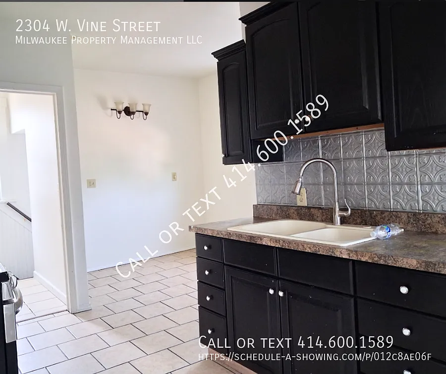 Spacious 3BR Home Near Downtown Milwaukee Only $1,375/Month! — Photo 1