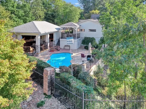345 Arlington Point, Hot Springs National Park, AR 71913