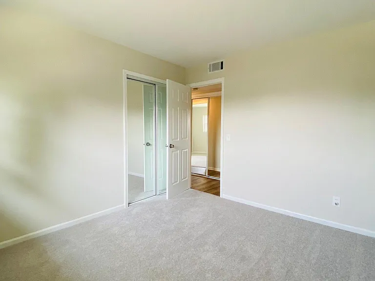 625 W Oakley Ave #2-W — Photo 16