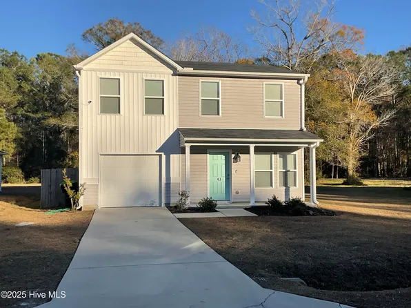 93 Shamrock Drive SW, Sunset Beach, NC 28468