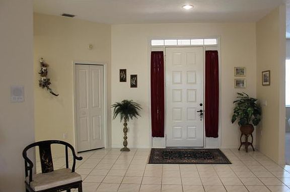 5th image of 1183 N Man O War Dr