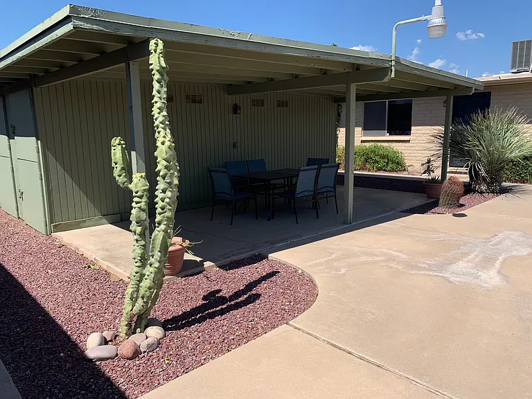 E Blacklidge Dr — Photo 22
