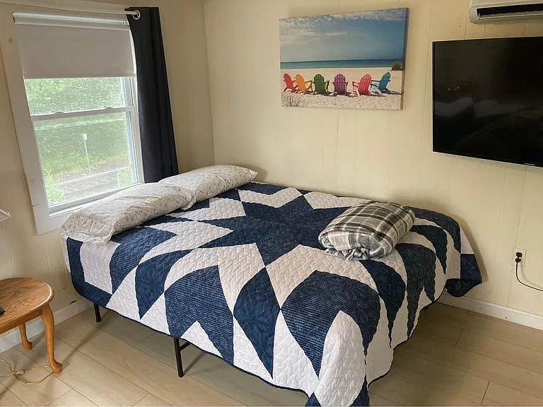 42 E Grand Ave #42D — Photo 6