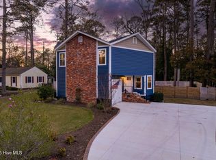 4704 Trent Woods Drive, Trent Woods, NC 28562