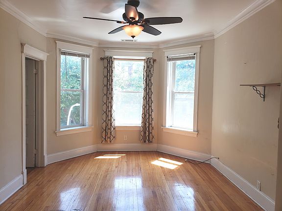2nd image of 3742 N Clifton Ave