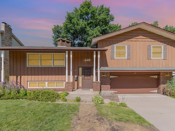 65 Winthrop St N, Saint Paul, MN 55119