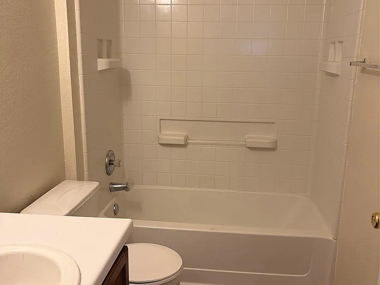 11805 Stoney Meadow Dr — Photo 16