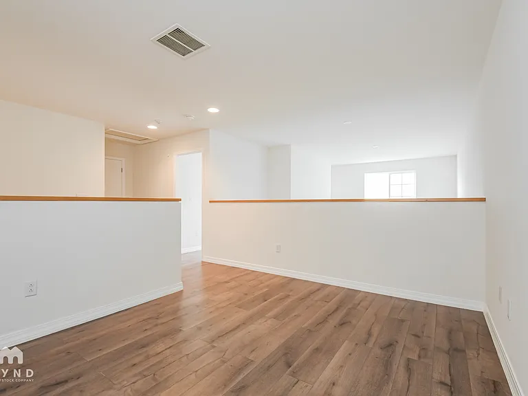 805 Summer Hawk Dr #Y146 — Photo 11