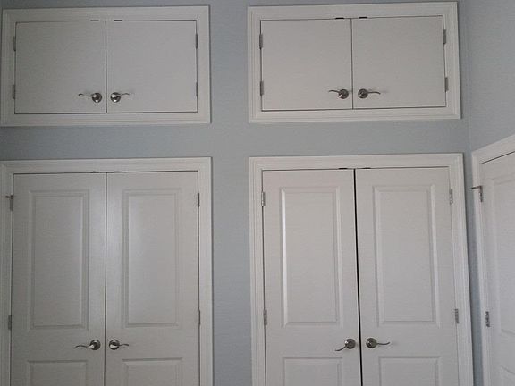 3rd image of 230 W Intendencia St