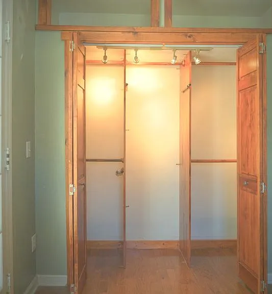 489 Norwood Ave #UPPER — Photo 26