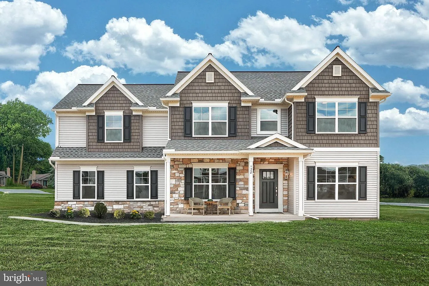 128 Forge Dr photo 1