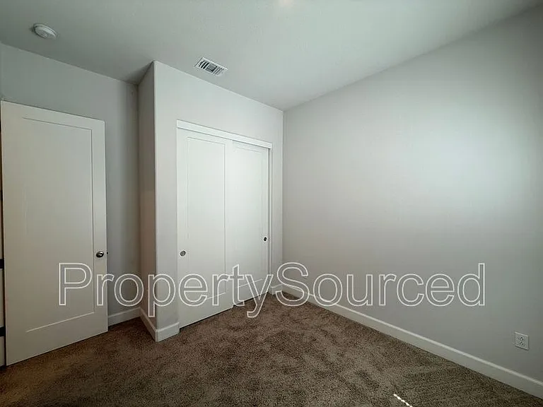614 Madrone St — Photo 43