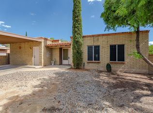 2111 S Roberto Pl, Tucson, AZ 85710