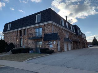 9836 Sayre Ave APT 2, Chicago Ridge, IL 60415