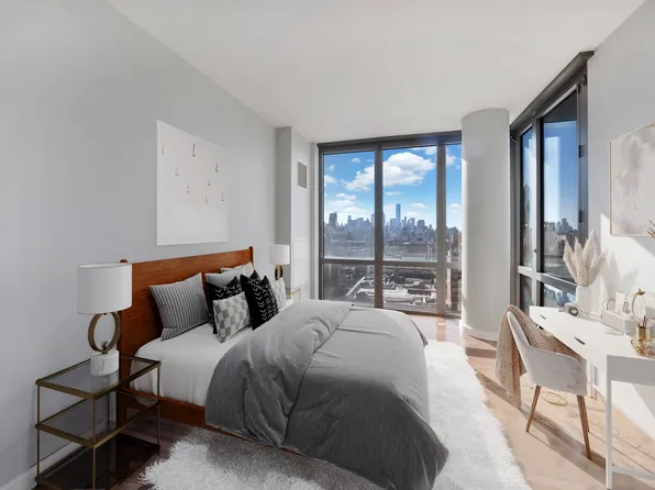 101 West 24th Street image 10 of 18