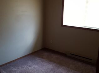 1903 5th St W, Menomonie, WI 54751