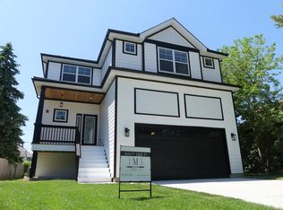 4312 Arthur Ave, Brookfield, IL 60513