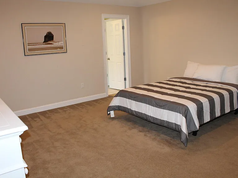 515 Virginia Ave — Photo 40