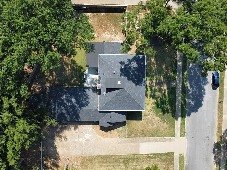 2686 Greenmill Dr — Photo 74