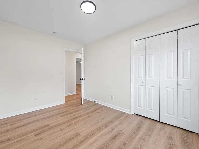 227 Short St — Photo 20
