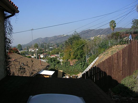 3rd image of 1215 Eagle Vista Dr