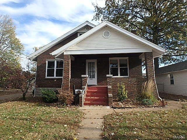 1st image of 630 Brown St