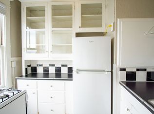 Goose Hollow Classic Studio w/Vintage Charm Ready Now!, Portland, OR 97205