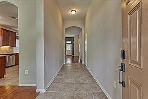 3rd image of 10022 Elkwood Glen Ln