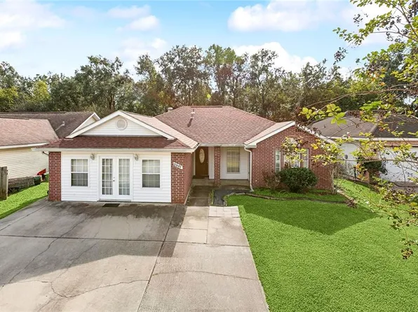 2541 Delta Pointe Dr, Marrero, LA 70072