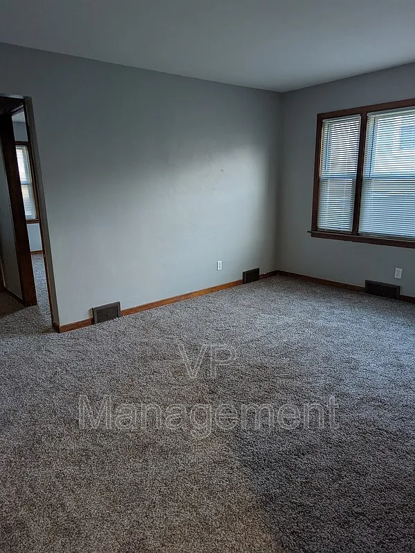 1 bed, 1.0 bath, $680 — Photo 3