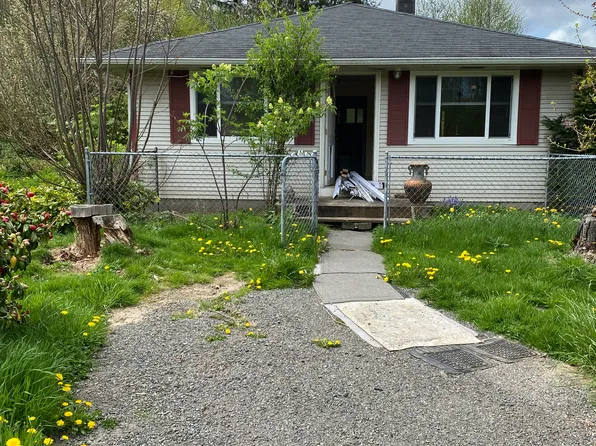 10532 Bethel Burley Rd SE #A, Pt Orchard, WA 98367