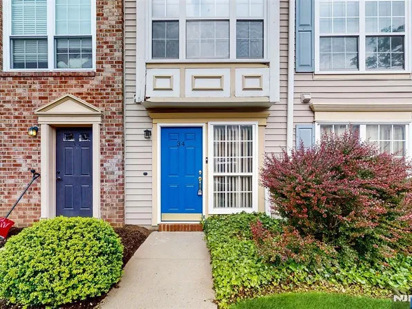 34 Howard Ct #803, Newark, NJ 07103