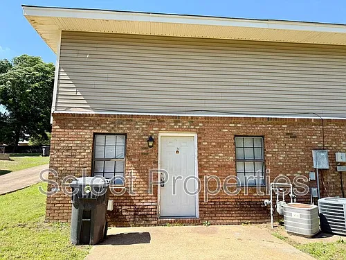 2011 Stonemill Dr #3 Photo 1