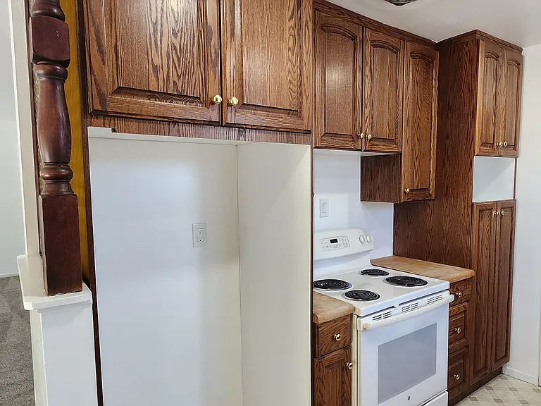 1241 W Fir Ave — Photo 7